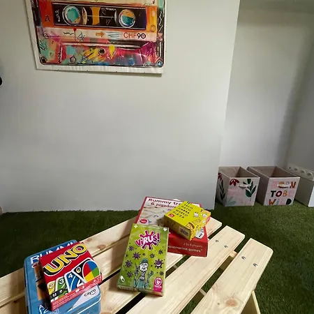 Cal Querol - Max 13 Pax Apartment Err